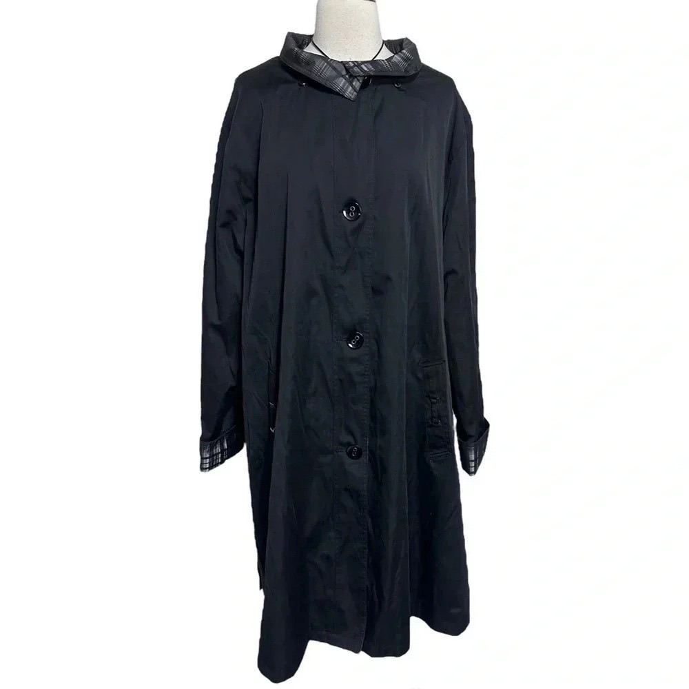 Maggie Barnes Raincoat 2X Black Plaid Trim Button Up Pockets Plus Size Trench